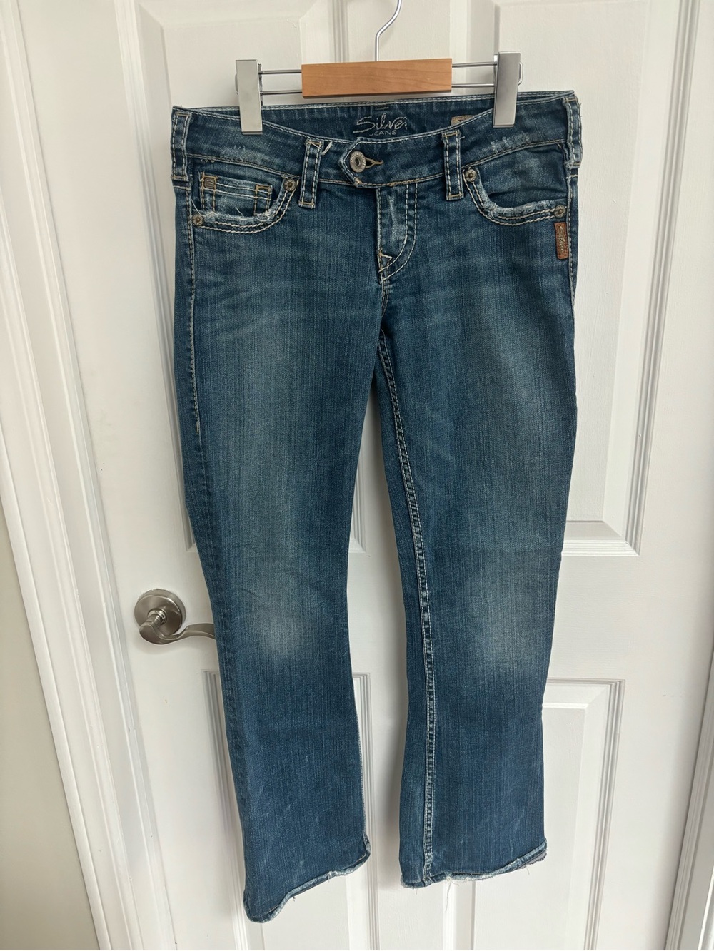 Y2K Silver Jeans Women's Bootcut Jeans in Medium Blue Wash